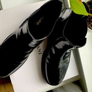 Aldo patent leather booties